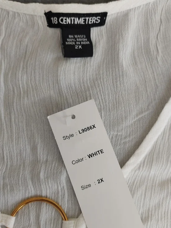 18 Centimeters White Rayon Split Side Beach Cover Up Poncho Women 2X NWT - Picture 3 of 5